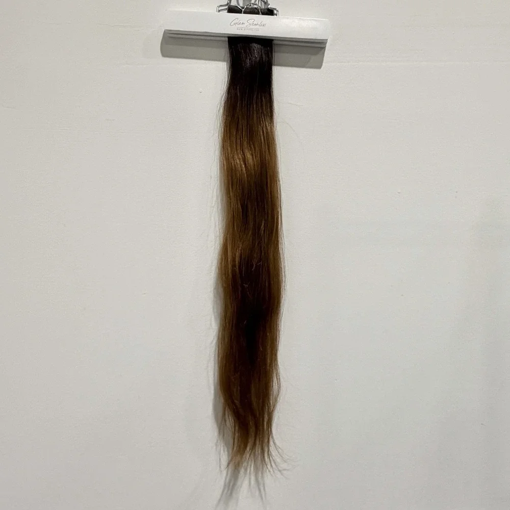 Glam Seamless x Priscilla Valles Tape In Hair Extension 25